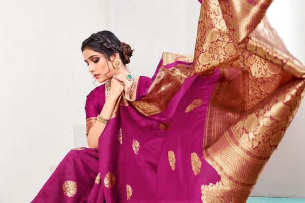 60 gm Blooming Silk Saree