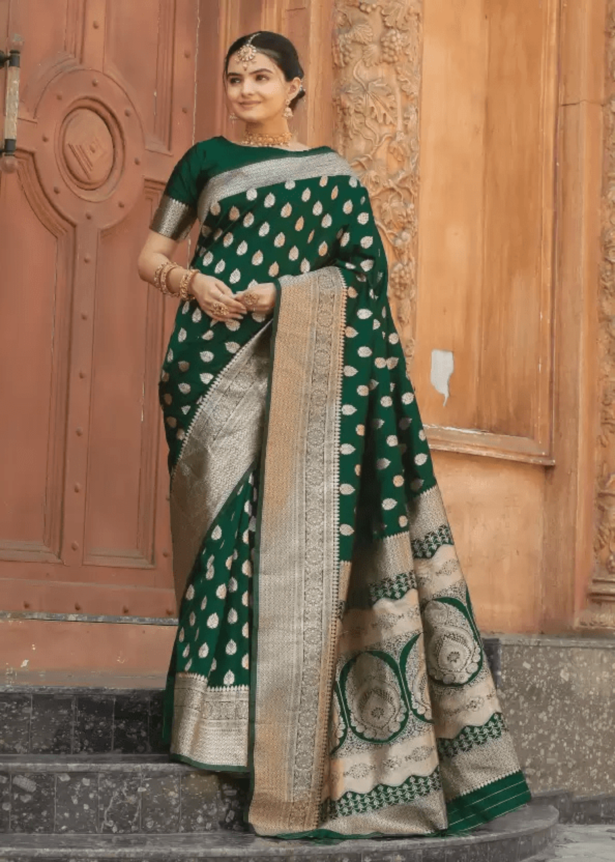 Latest Designer Ready to wear Banarasi Silk Saree Minute Wear