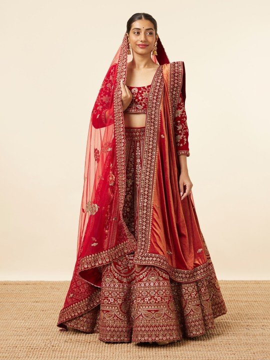 designer red bridal gher wala lehenga