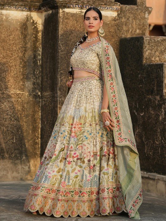 light color Bridal Gher Wala Lehenga