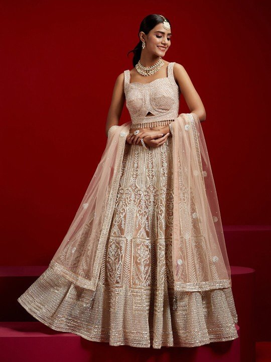 white Gher Wala Lehenga