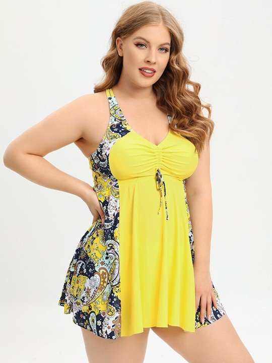 Plus-Size Designer Swimwear - Stylish & Flattering Beachwear