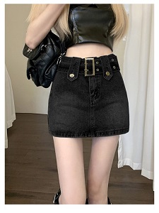 Mini skirt