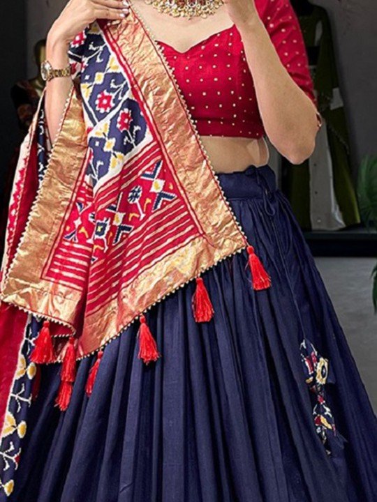 BAESD Printed Semi-Stitched Lehenga & Unstitched Blouse With Dupatta