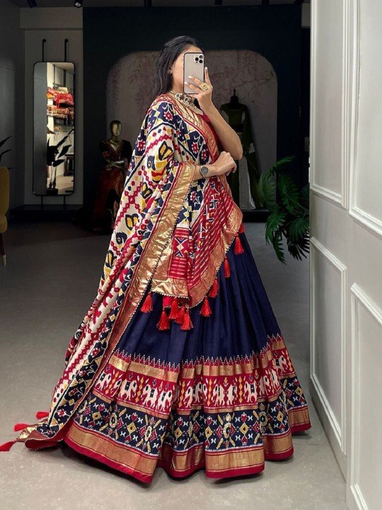 BAESD Printed Semi-Stitched Lehenga & Unstitched Blouse With Dupatta