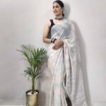 free-ready-wear-shibori-hajar-butti-saree-riddhi-textile-hub-original-imagqn4jhnhndada