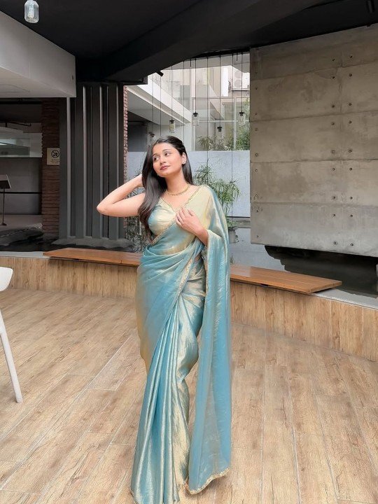 Women Solid Embroidered Organza Ilkal Saree