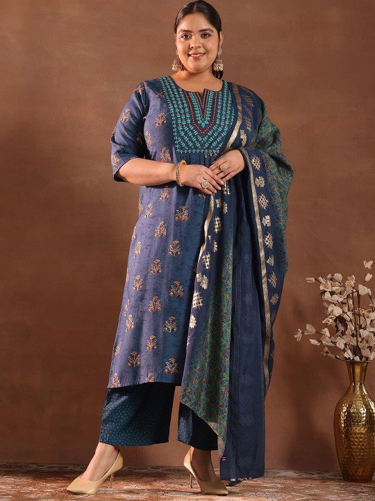 Stylish Plus Size Clothing Online – Trendy Curvy Fashion That Slays in 2025