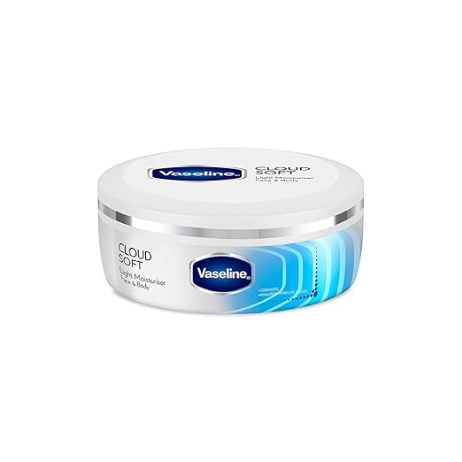 VASELINE Cloud Soft Moisturiser